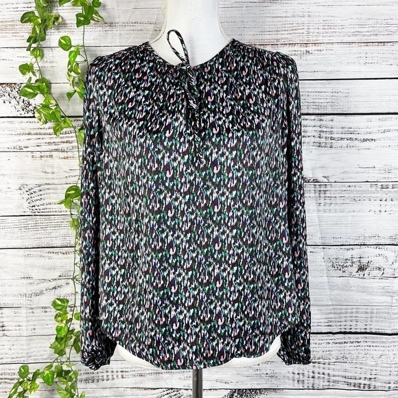 Banana Republic Blouse Top size Small Blue Pink Green Lagenlook Peasant Modest - Picture 1 of 12